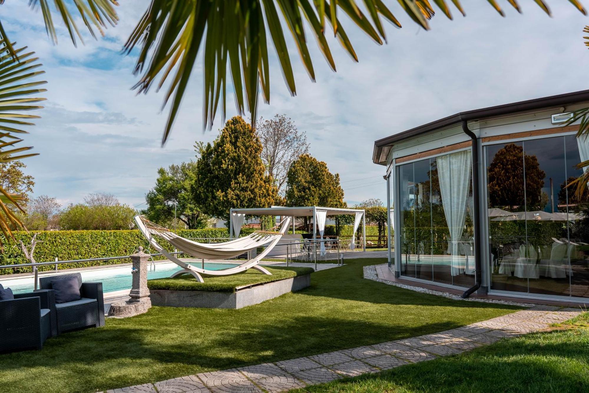 Villa Riviera Hotel Udine Pradamano Exterior photo